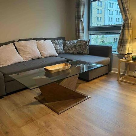 Modern Edinburgh Apartment 2 Bedrooms & Two Bathrooms Exterior foto