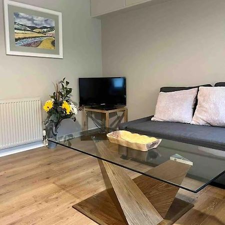 Modern Edinburgh Apartment 2 Bedrooms & Two Bathrooms Exterior foto